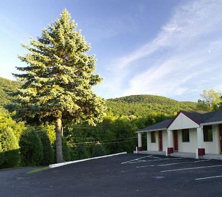 Appalachian Motel Vernon Eksteriør billede